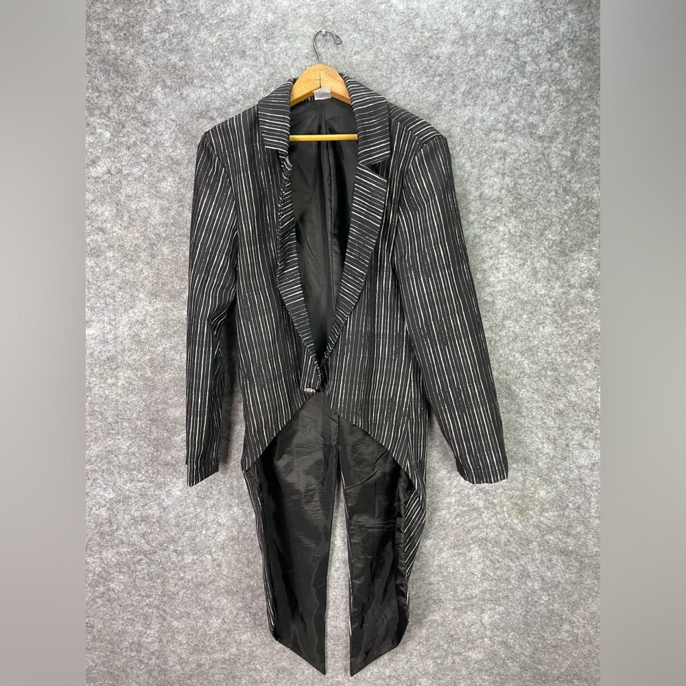 Disney Nightmare Before Christmas Jack Skellington Black Tailcoat Mens Small.
